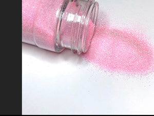 Glitter color Strawberry & crema snob mixology
